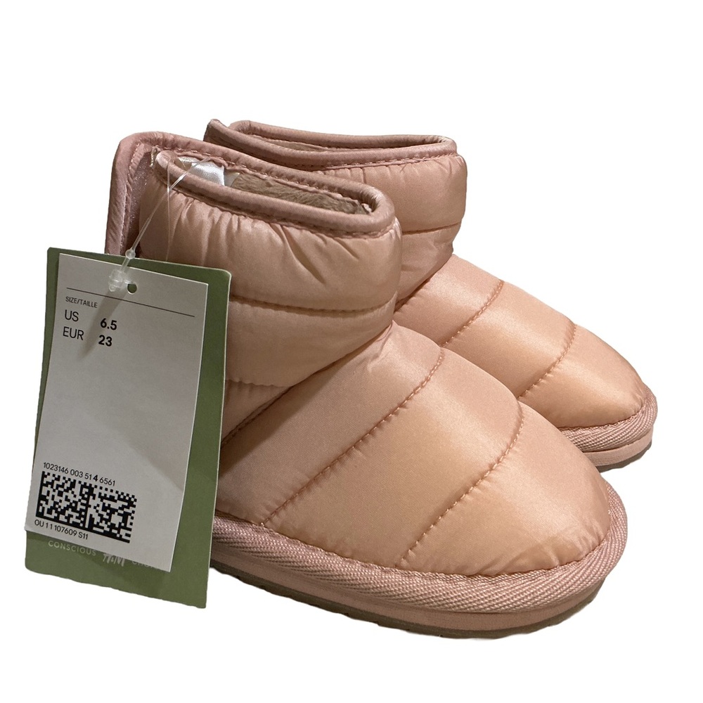 NWT H&M Kids Padded Faux Fur Boots - Size 6.5 - Soft Pink/Clay
